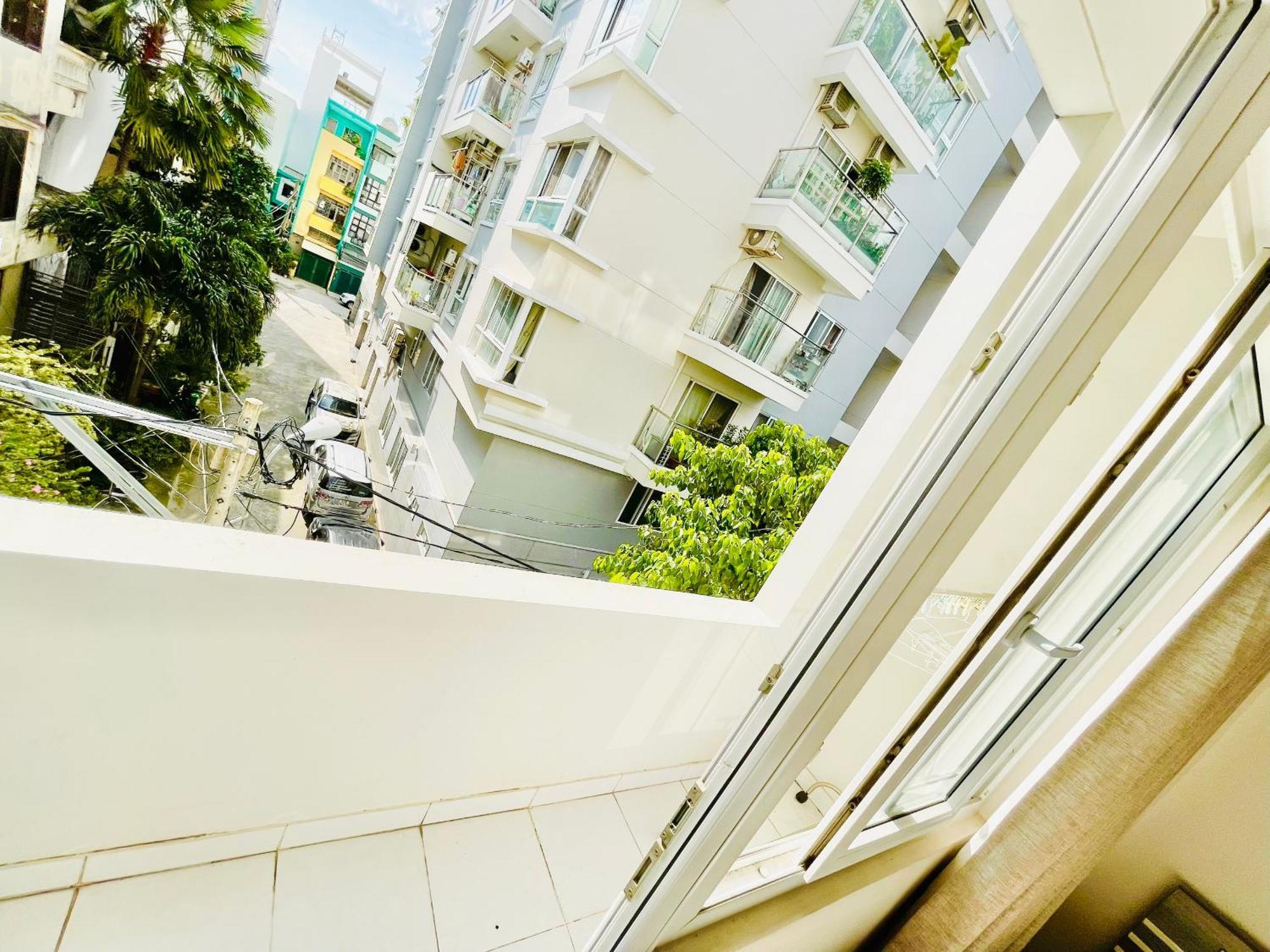 Emerald Apartments Хошимин Екстериор снимка